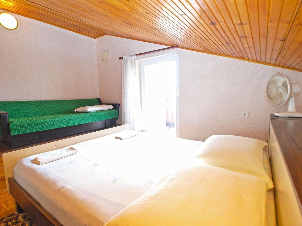 Rooms Antun 1238 Medulin Exterior foto
