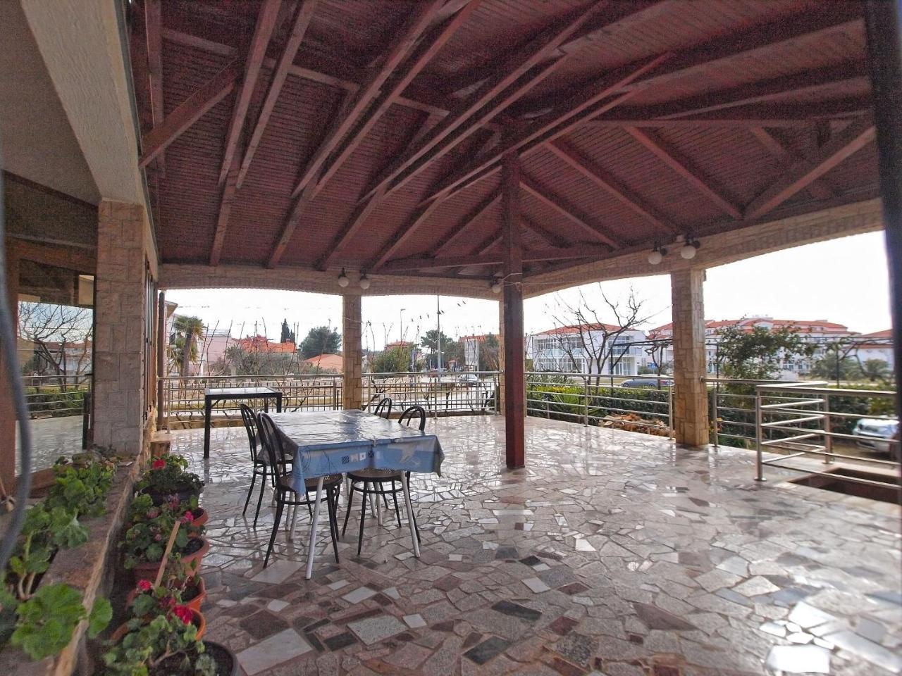Rooms Antun 1238 Medulin Exterior foto